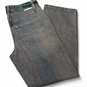 Wild Fable Gray/Faded BlackWomen's Straight Leg Jeans. Mid-rise 90s style